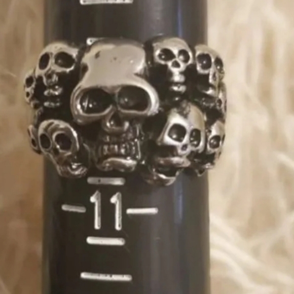 Multiskull mens ring sz 10.5 biker ring - Picture 1 of 5